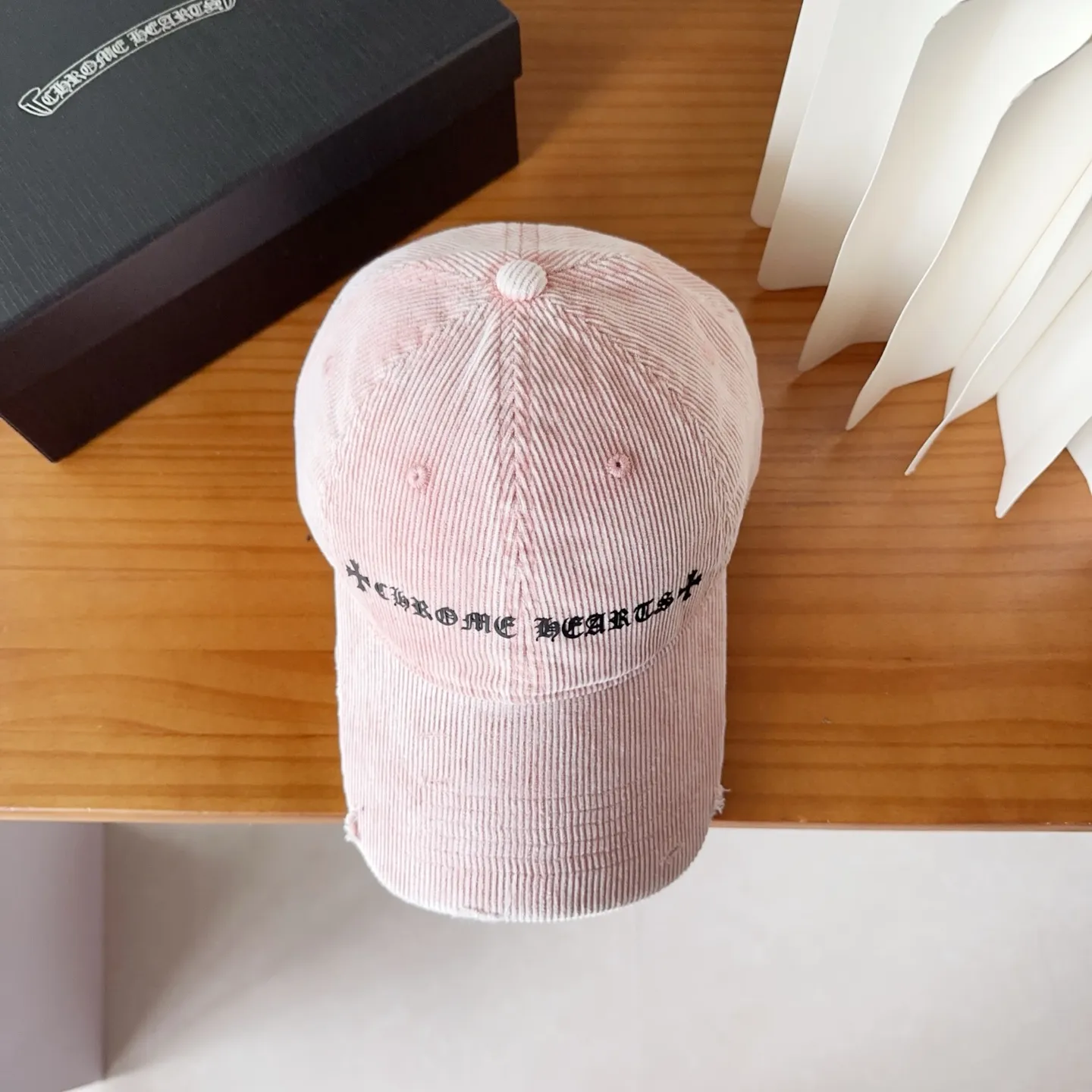 💰56 Chrome Hearts 💓Early autumn Korean style fashion retro distressed hole hat wear design versatile baseball cap peaked cap